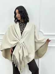 PONCHO CON FRANGE NEW AI26
