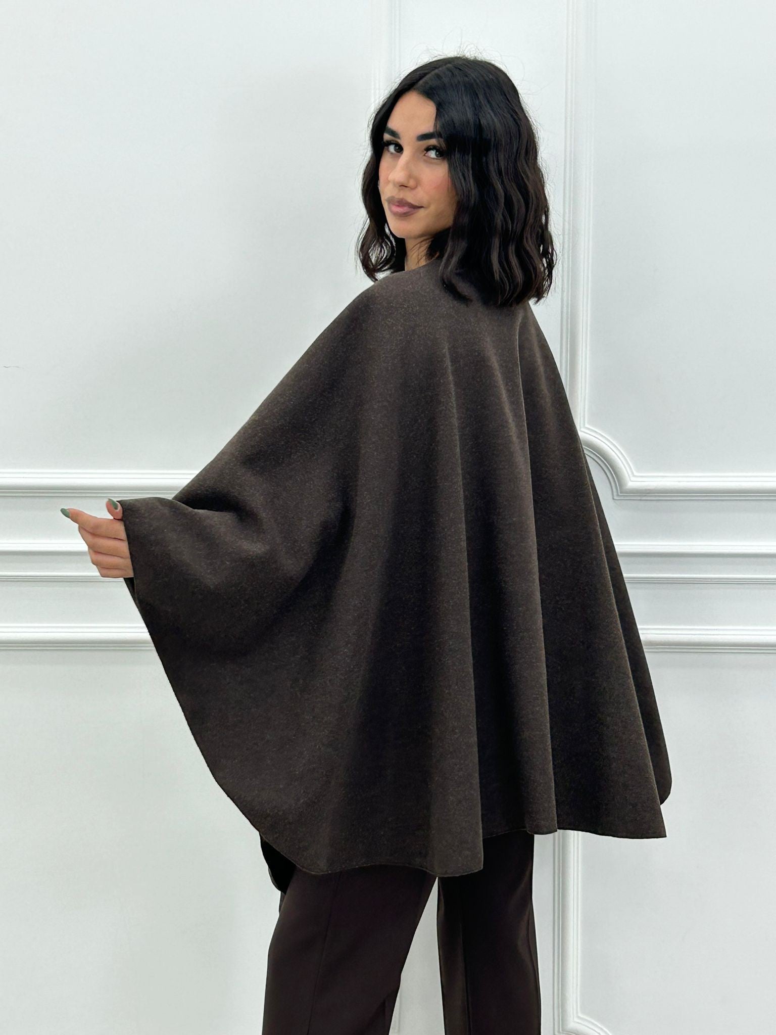 PONCHO CON FRANGE NEW AI26