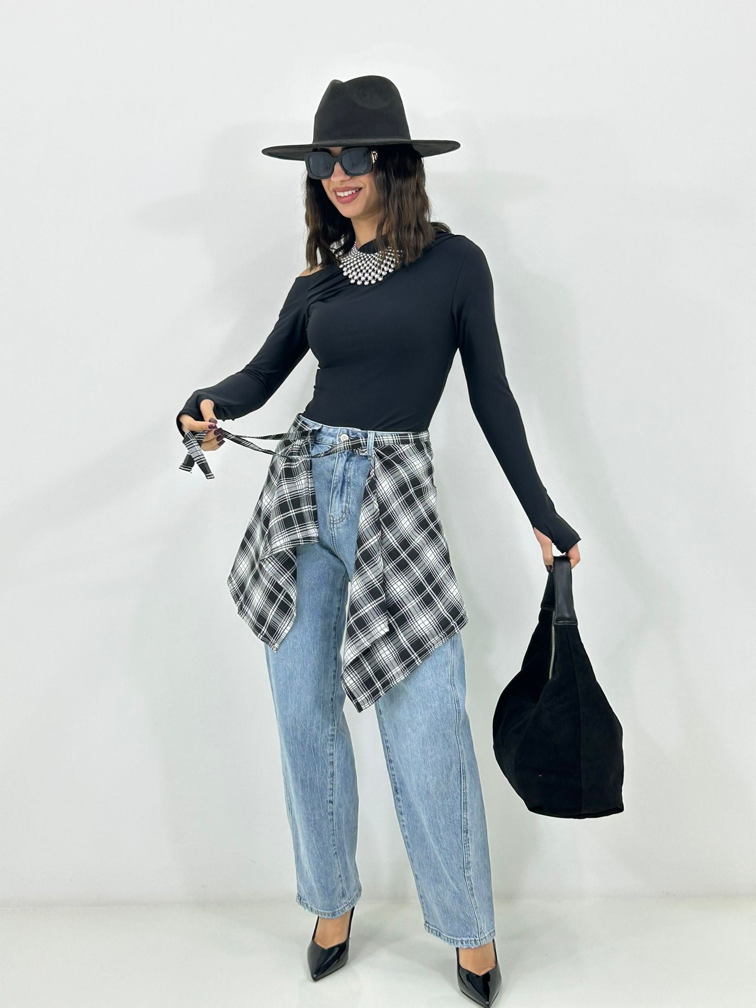 JEANS CASUAL CON FOULARD NEW P/E26