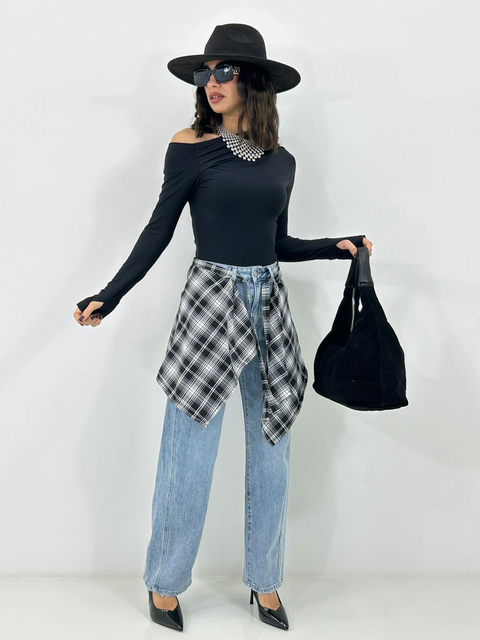 JEANS CASUAL CON FOULARD NEW P/E26