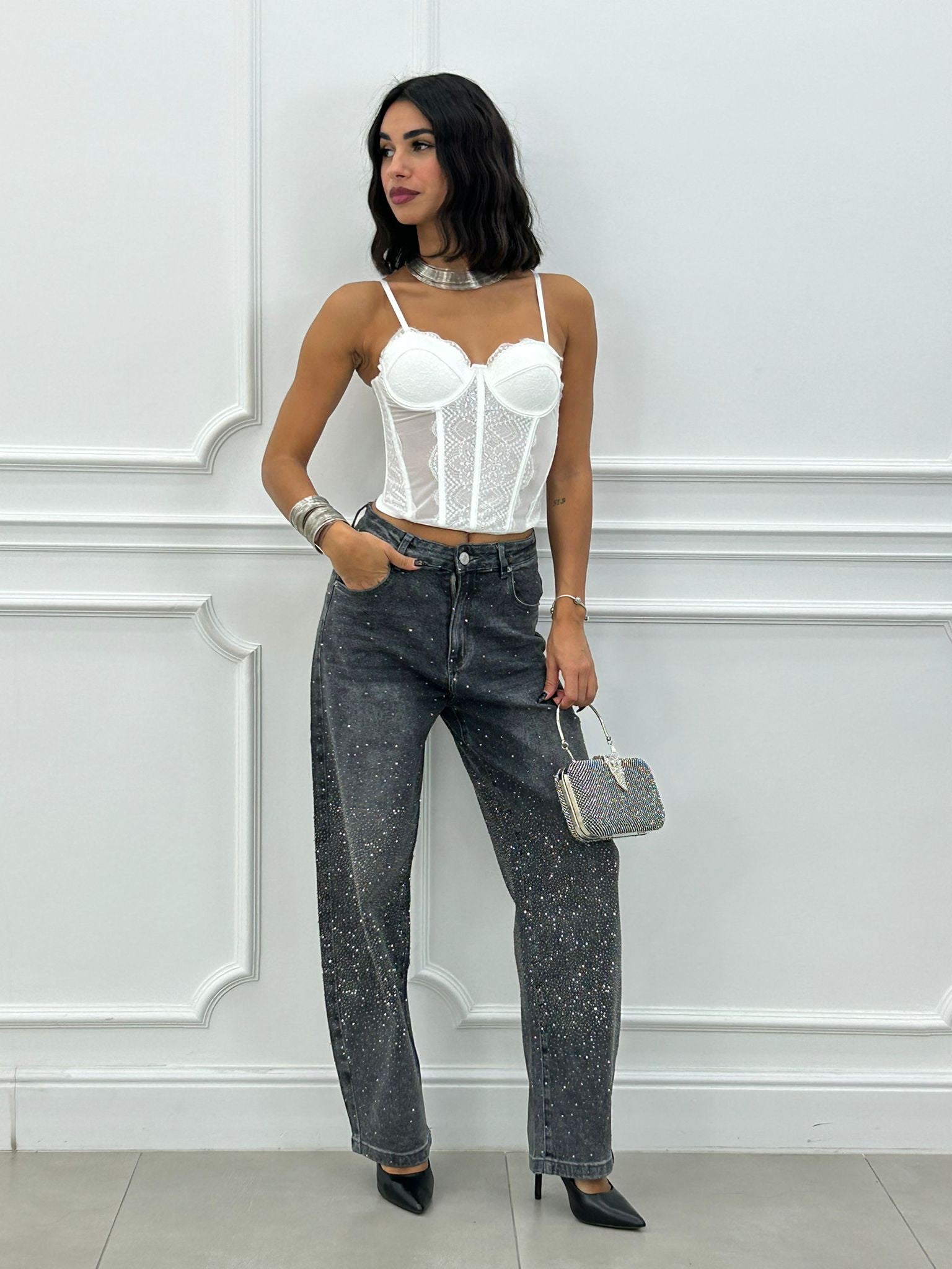JEANS FIT BARRELL CON STRASS NEW AI26