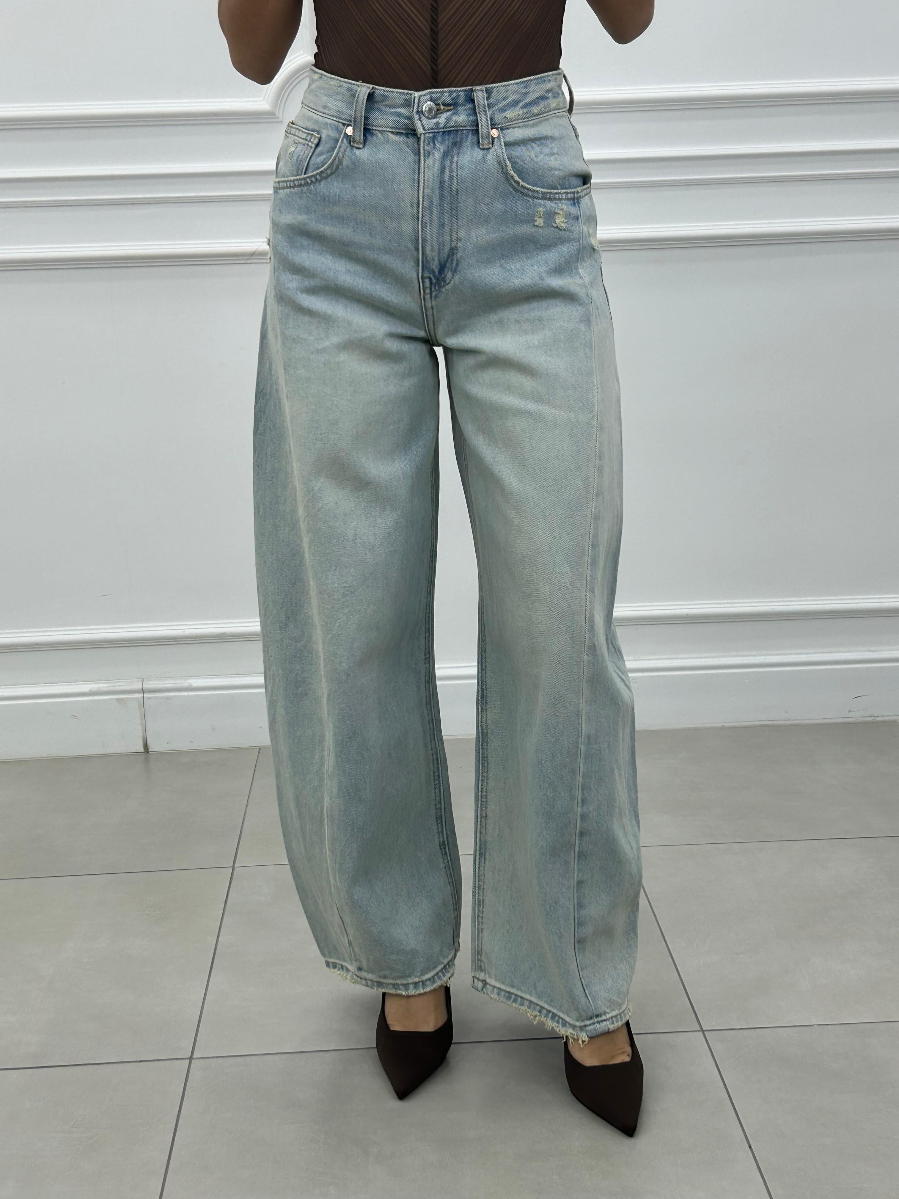 JEANS LOOS FIT NEW PE/26