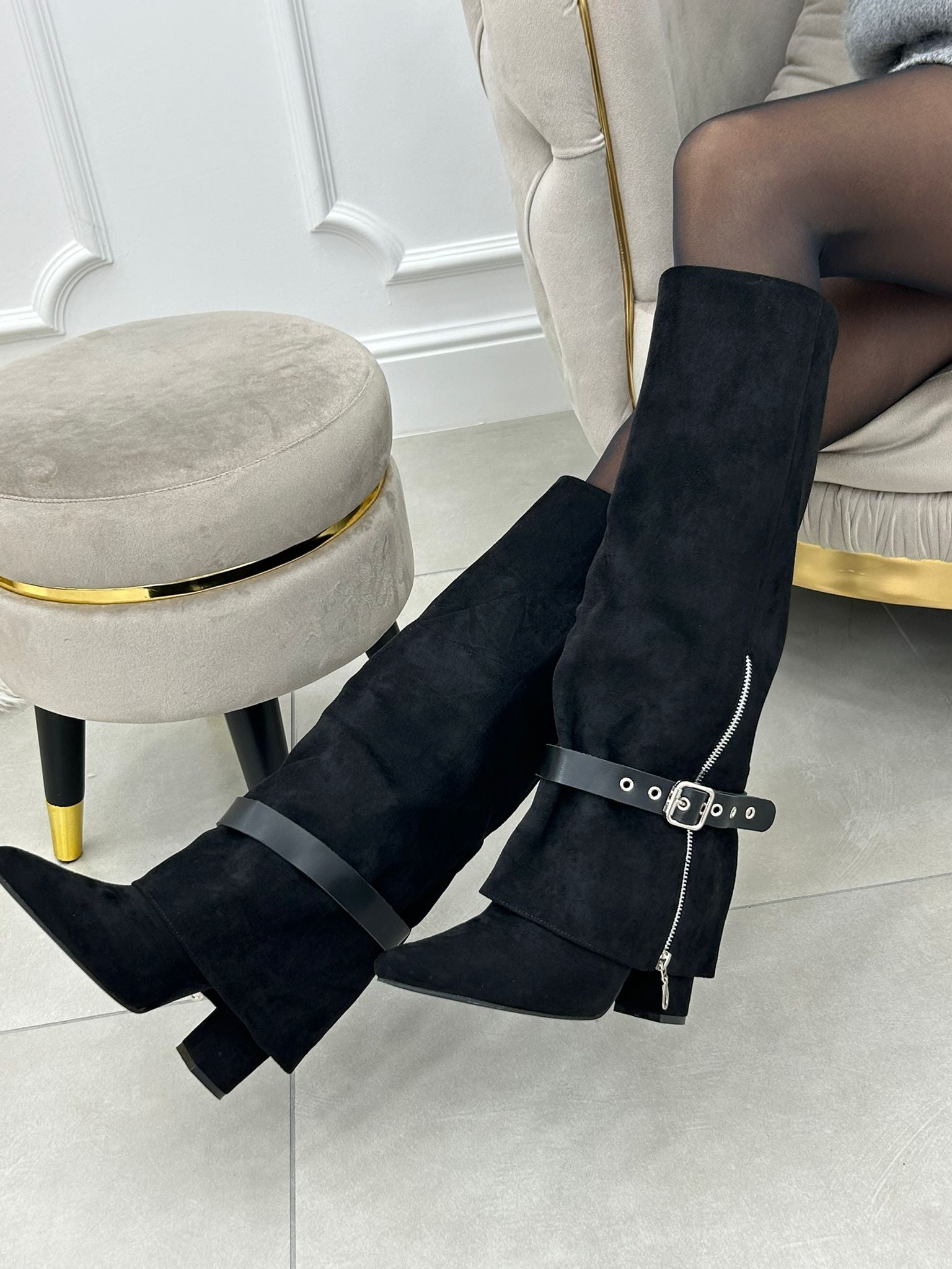 STIVALE CAMOSCIO CON FIBBIA NEW AI26