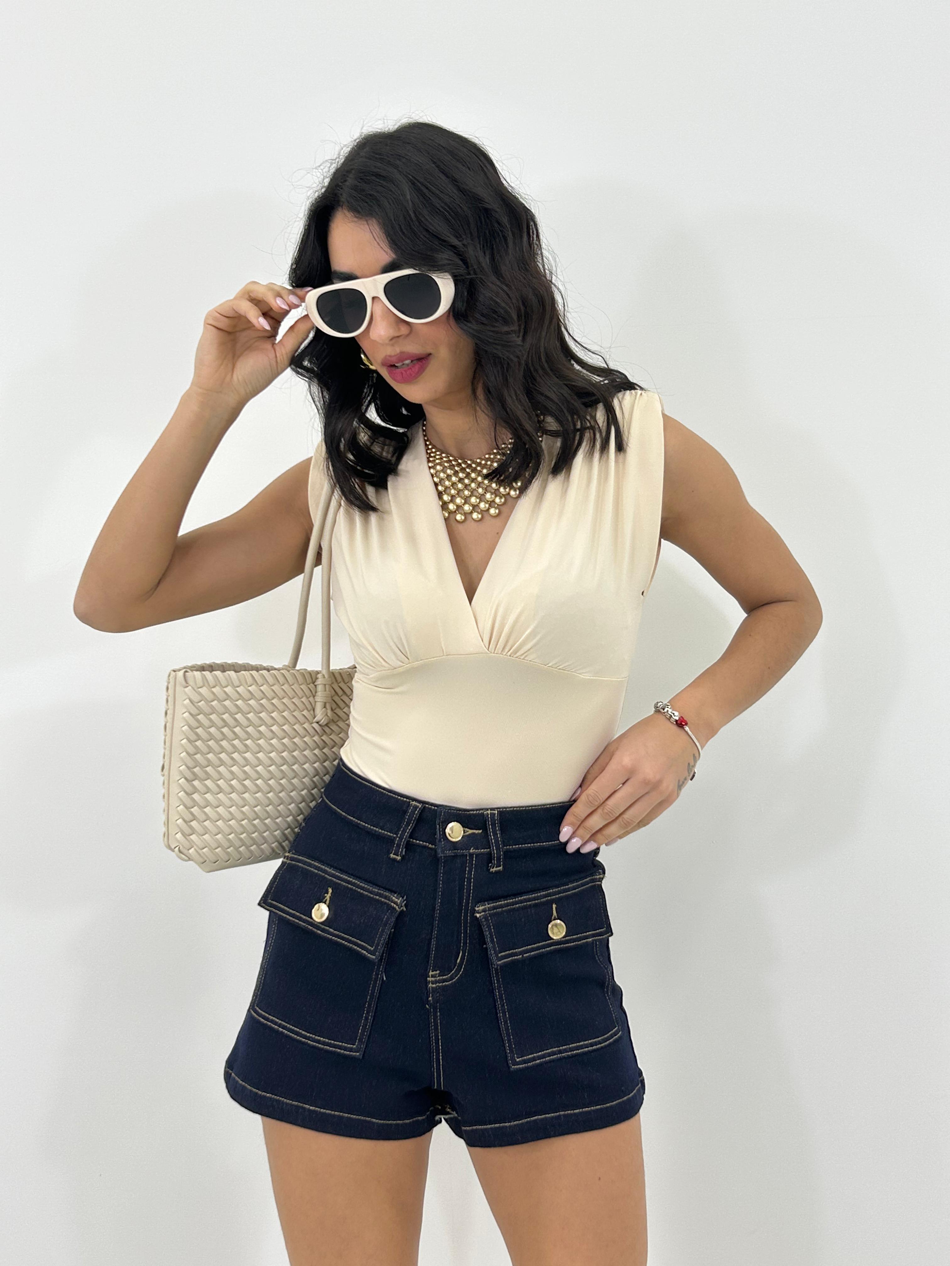 SHORTS DENIM OUTLINE NEW P/E26