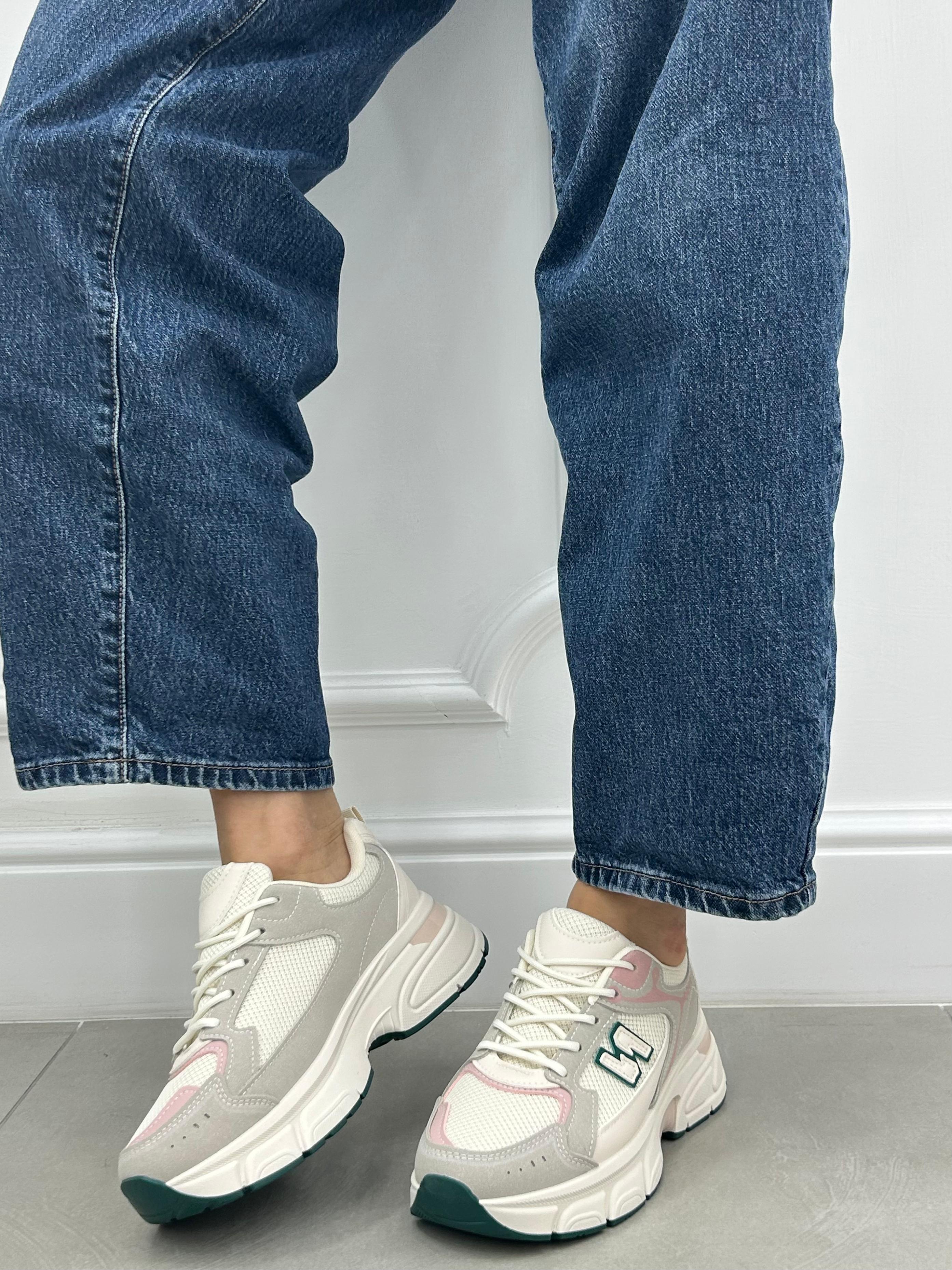 SNEAKERS EVERYDAY NEW P/E26