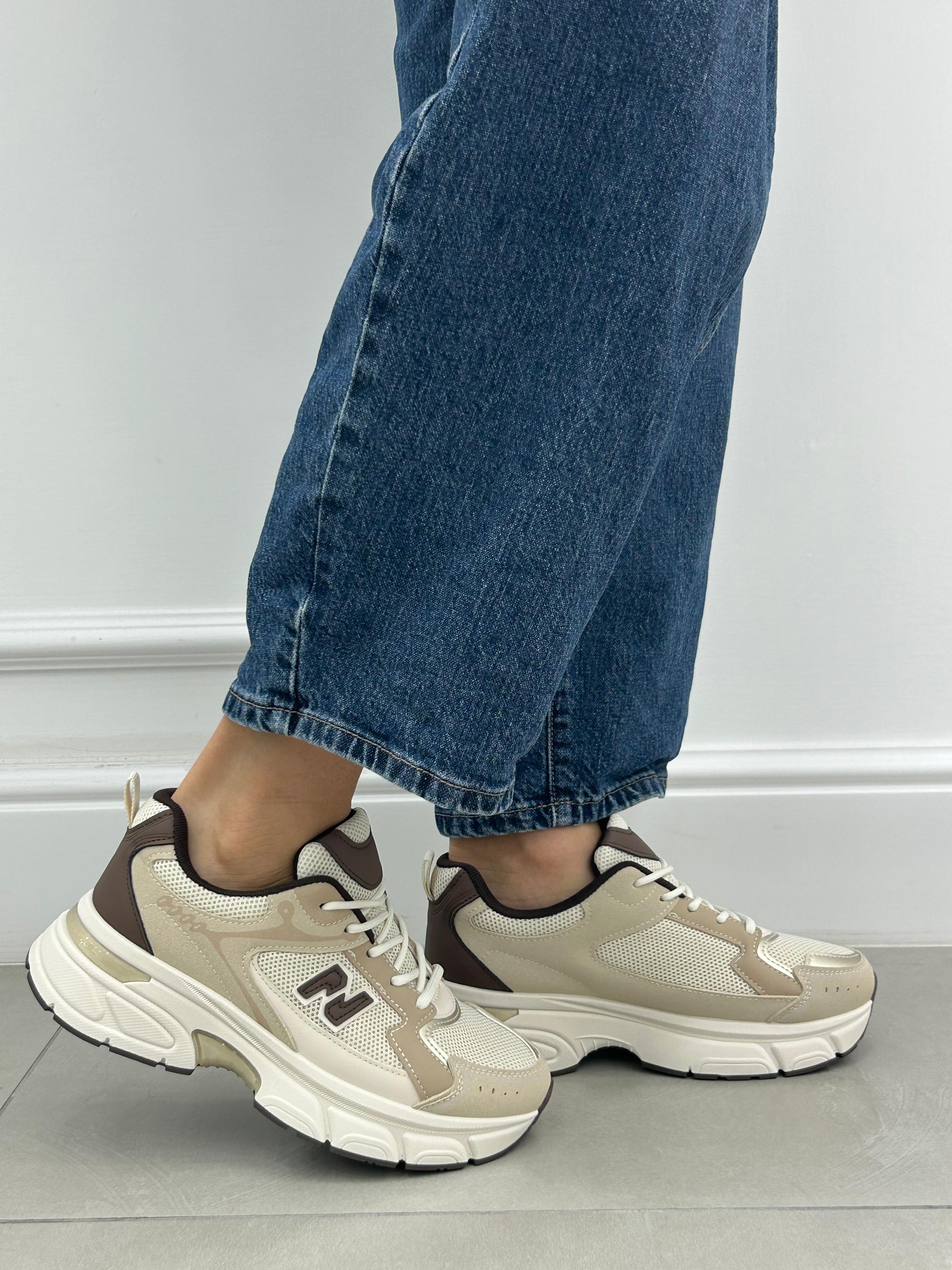 SNEAKERS EVERYDAY NEW P/E26
