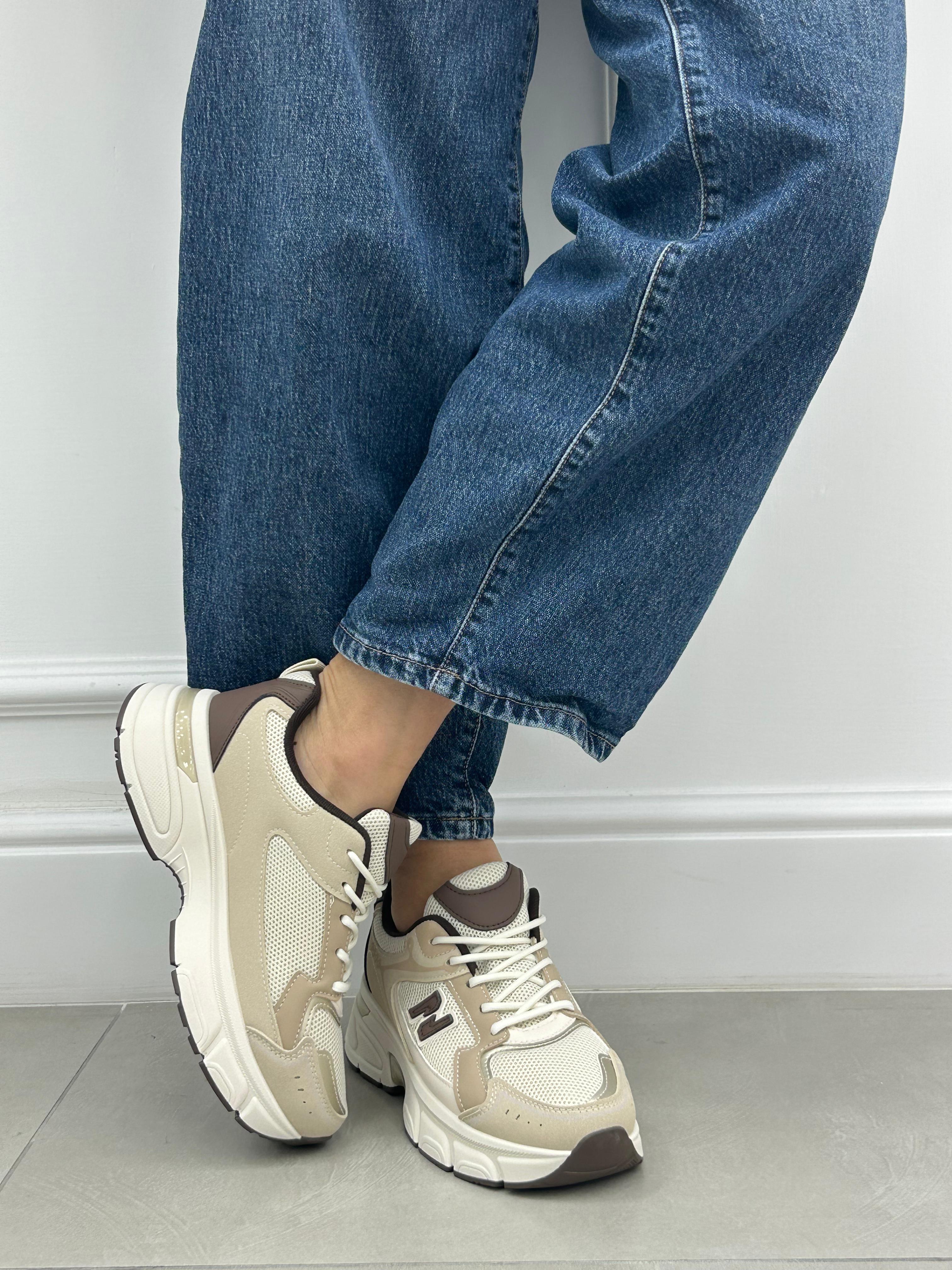 SNEAKERS EVERYDAY NEW P/E26