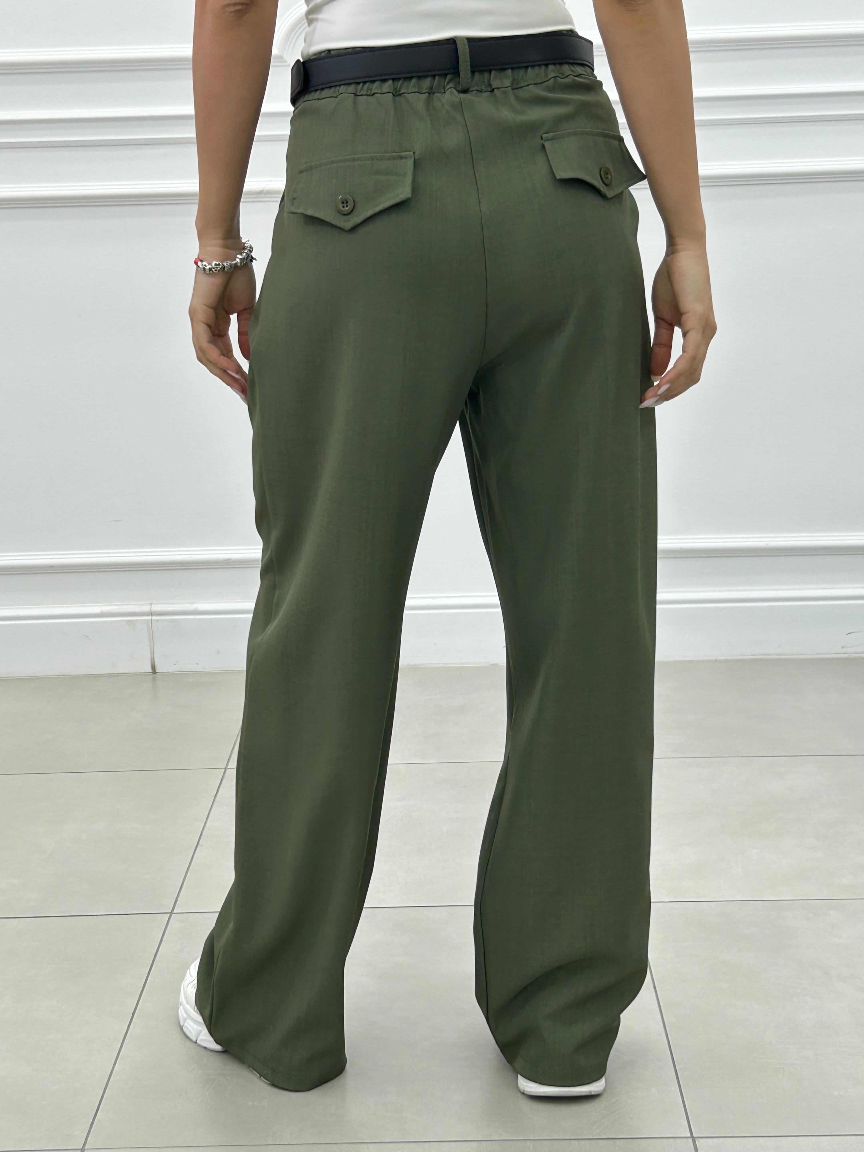 PANTALONE CON PINCES E CINTURA NEW AI26