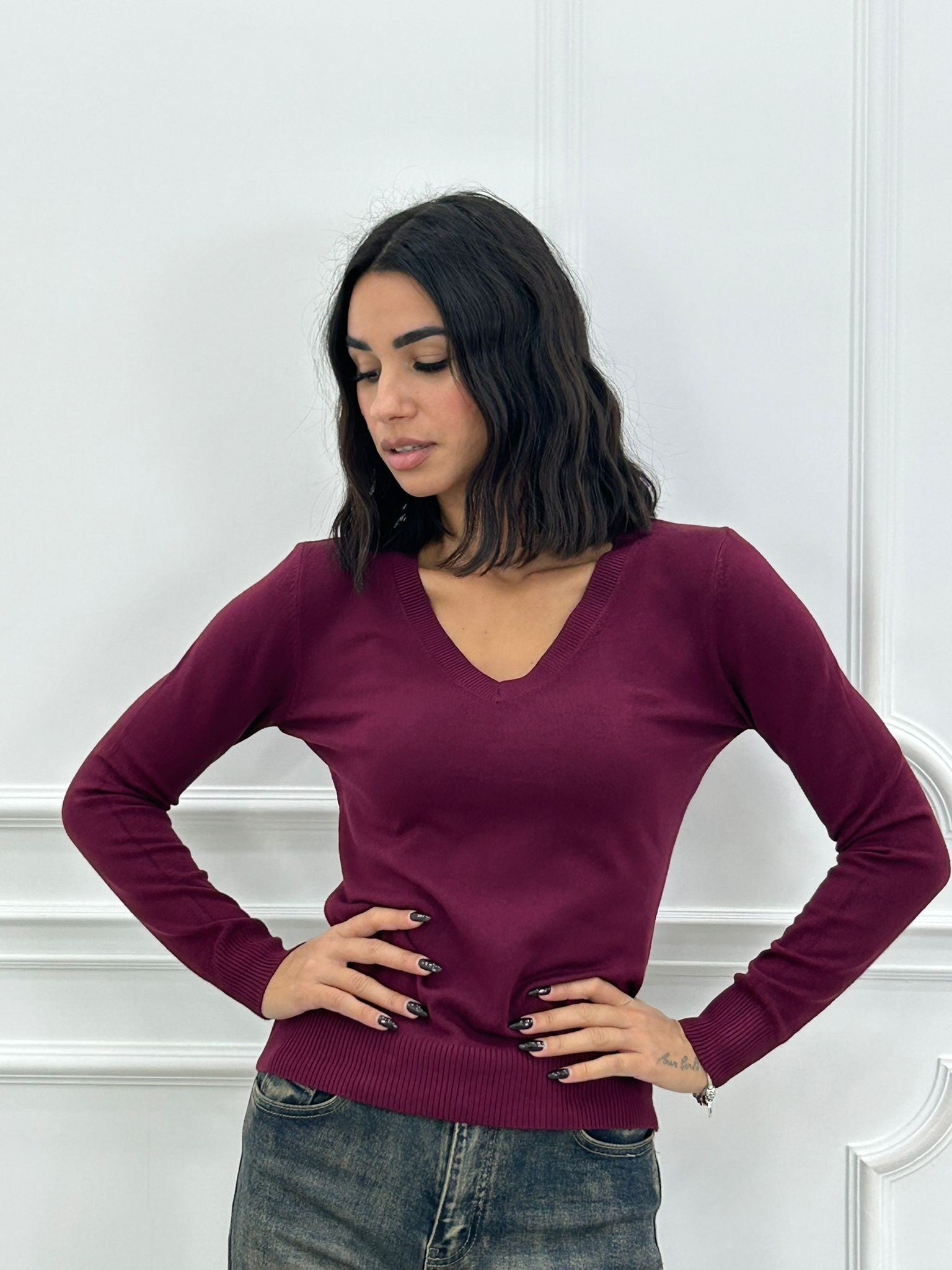 MAGLIONCINO SCOLLO PUNTA NEW AI26