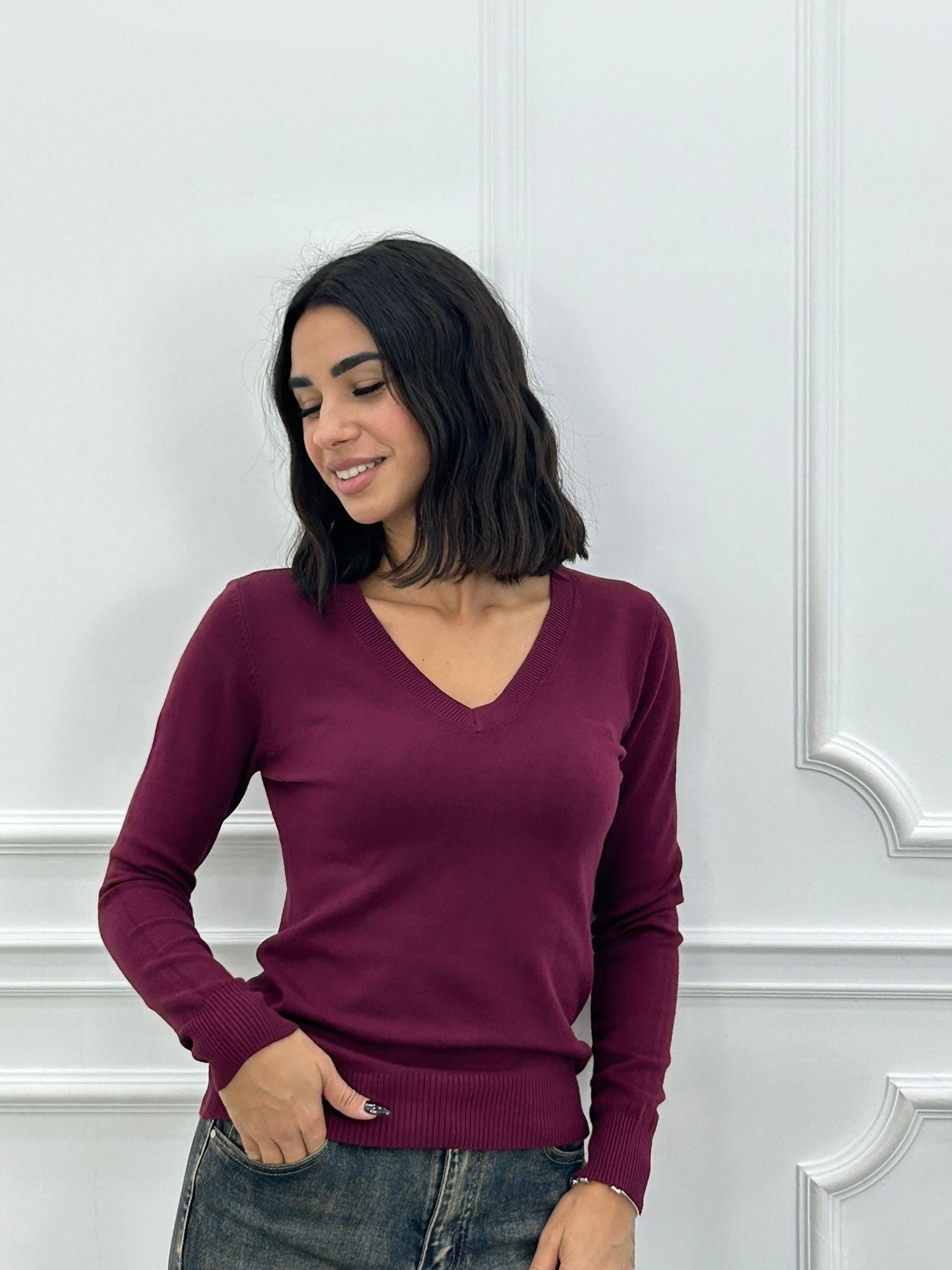 MAGLIONCINO SCOLLO PUNTA NEW AI26