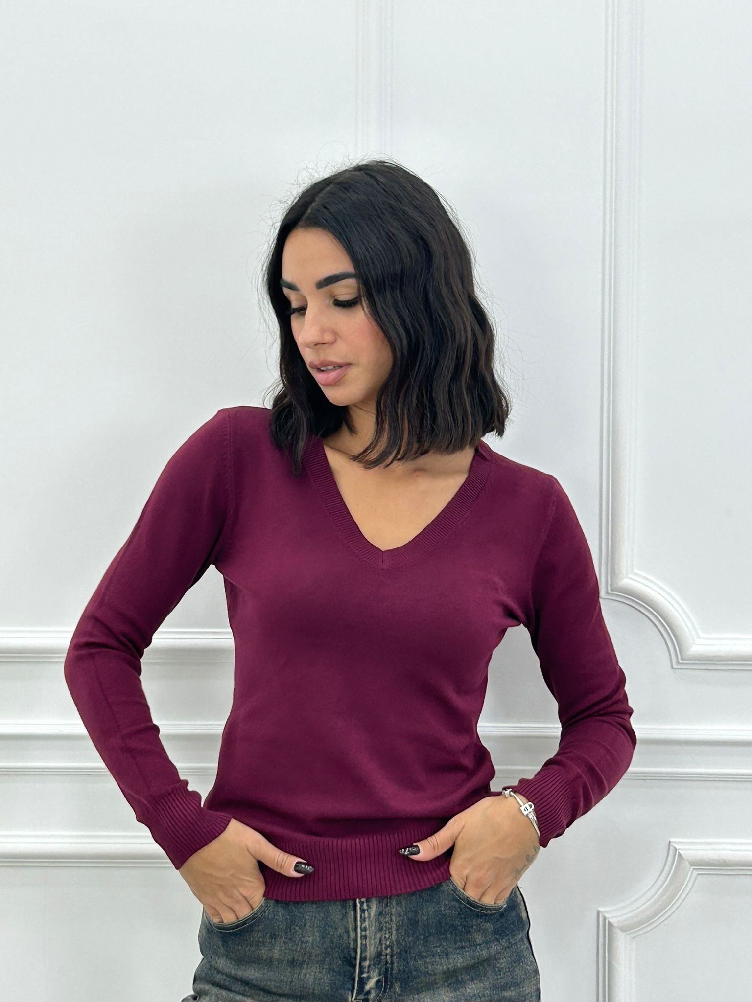 MAGLIONCINO SCOLLO PUNTA NEW AI26