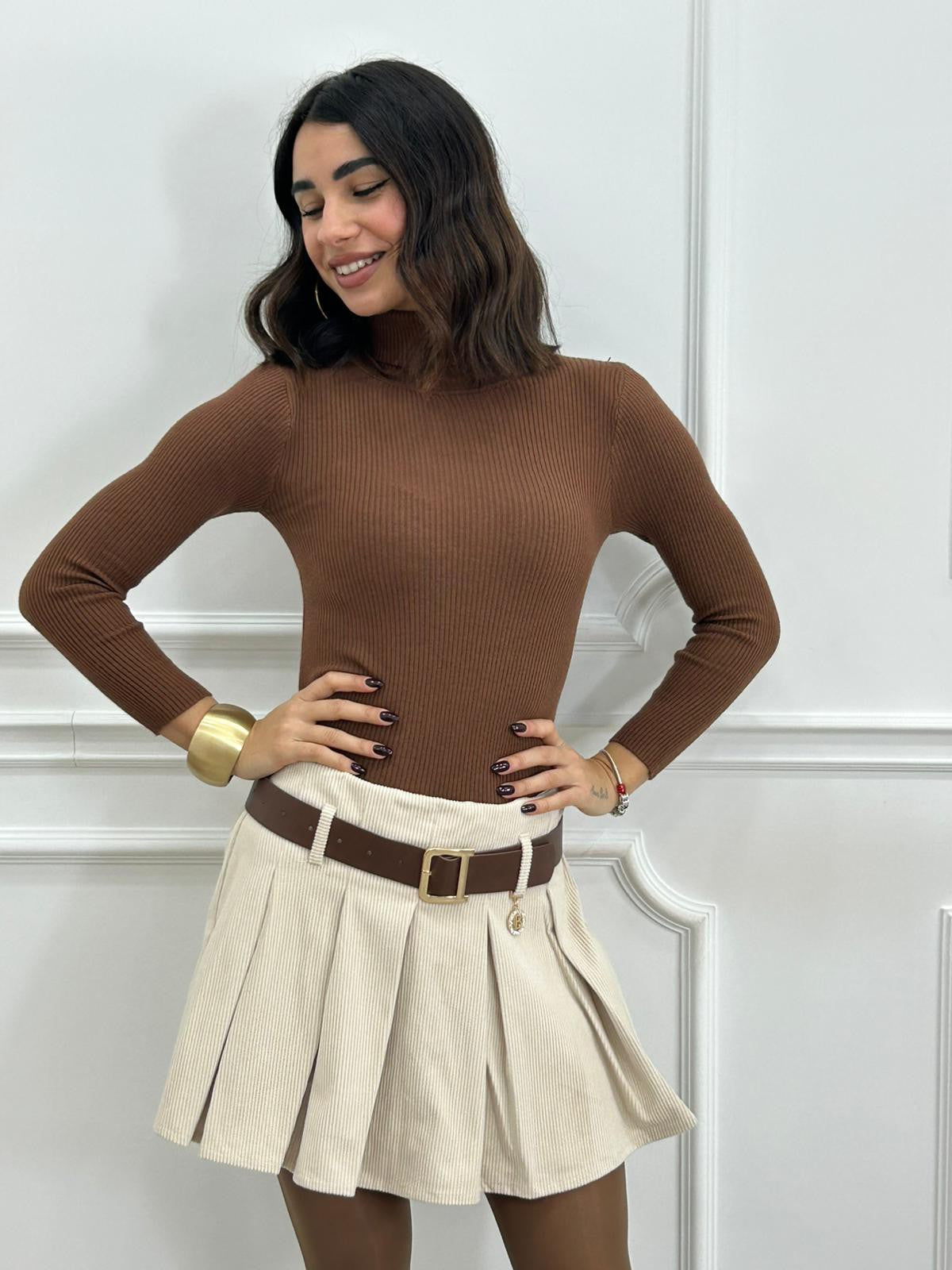 SHORTS FINTA VELVET CHIC NEW AI26