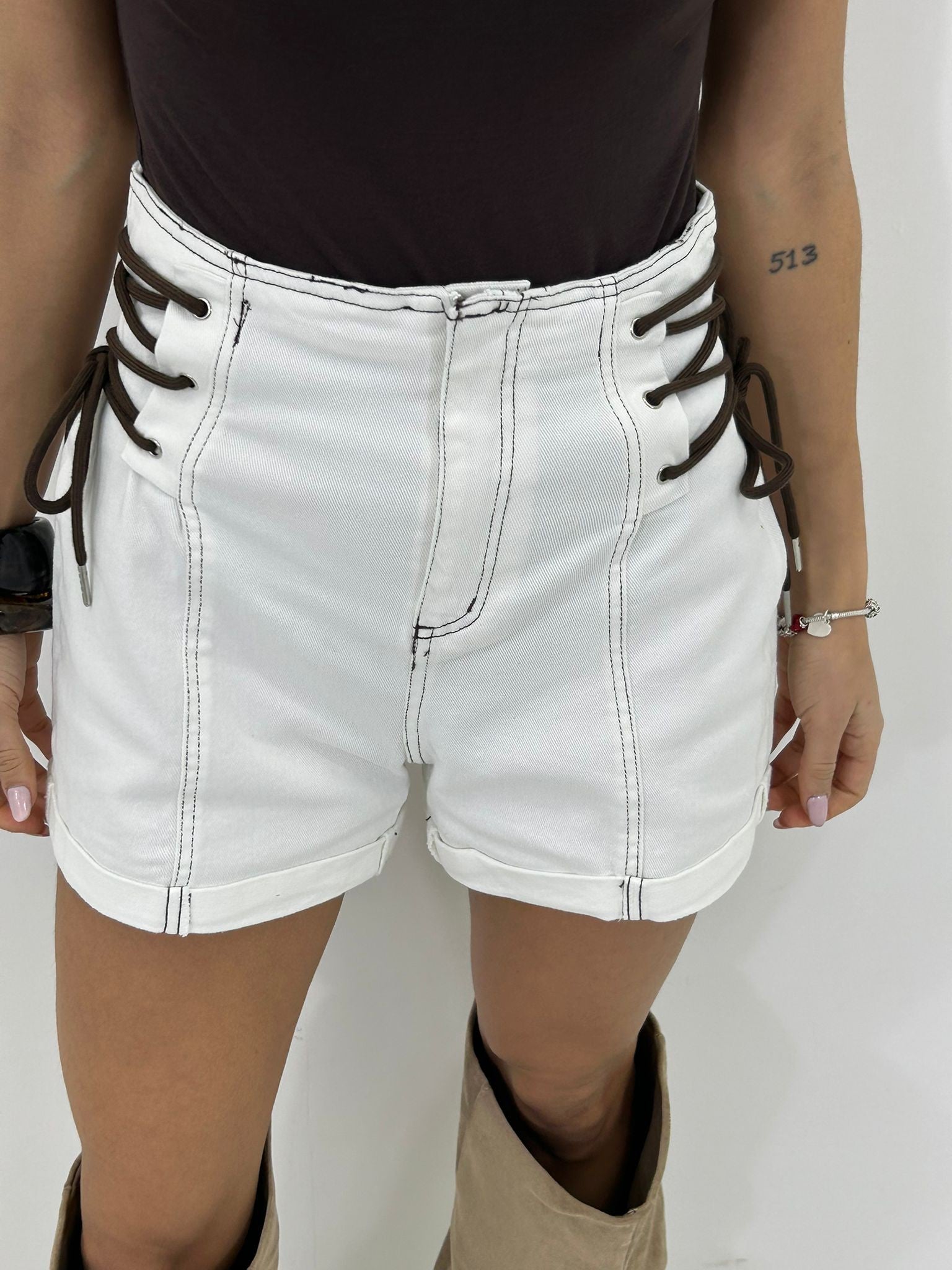 SHORTS WILD SAND NEW P/E26