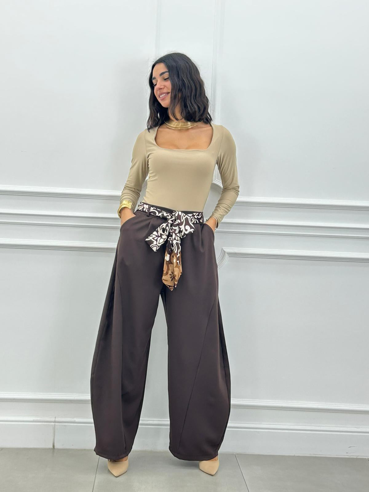 BALLOON PANTS CON FOULARD NEW AI26
