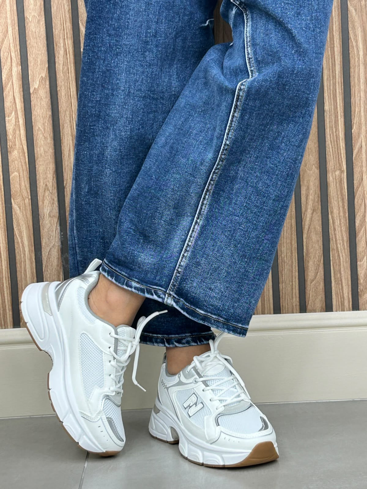 SNEAKER SILVER NEW AI/27
