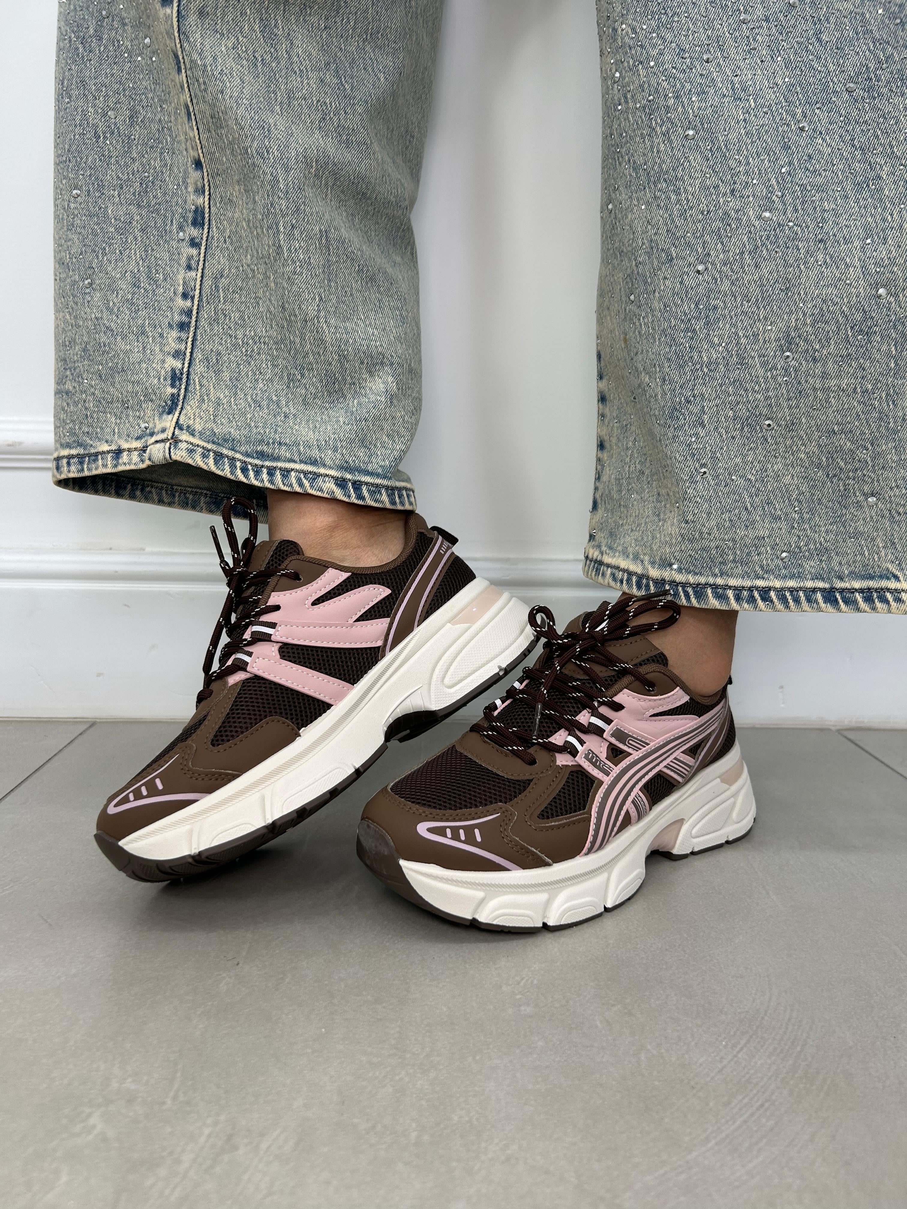 SNEAKERS CLEAN LINE NEW P/E26
