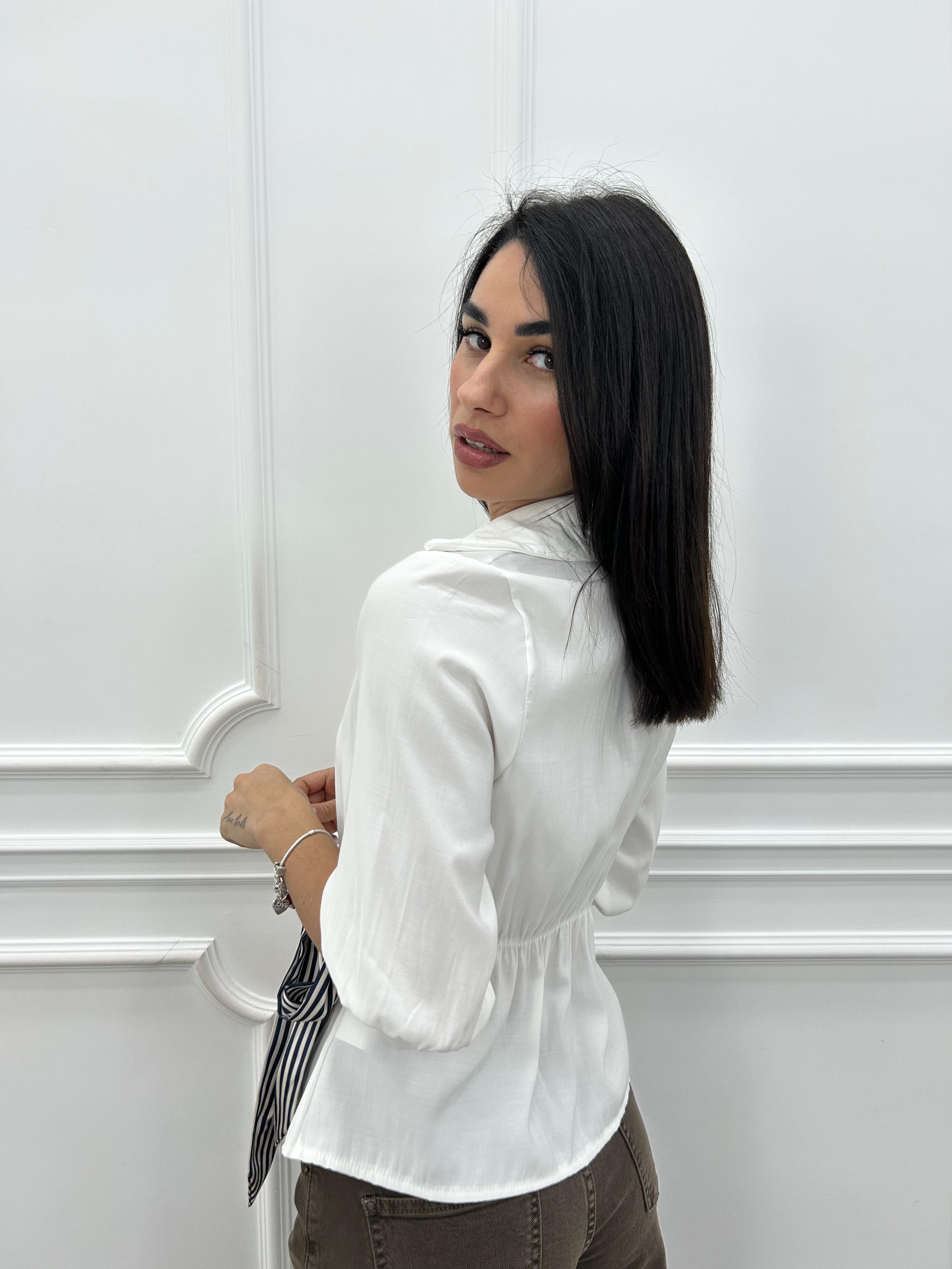 BLUSA INCROCIATA NEWPE/26