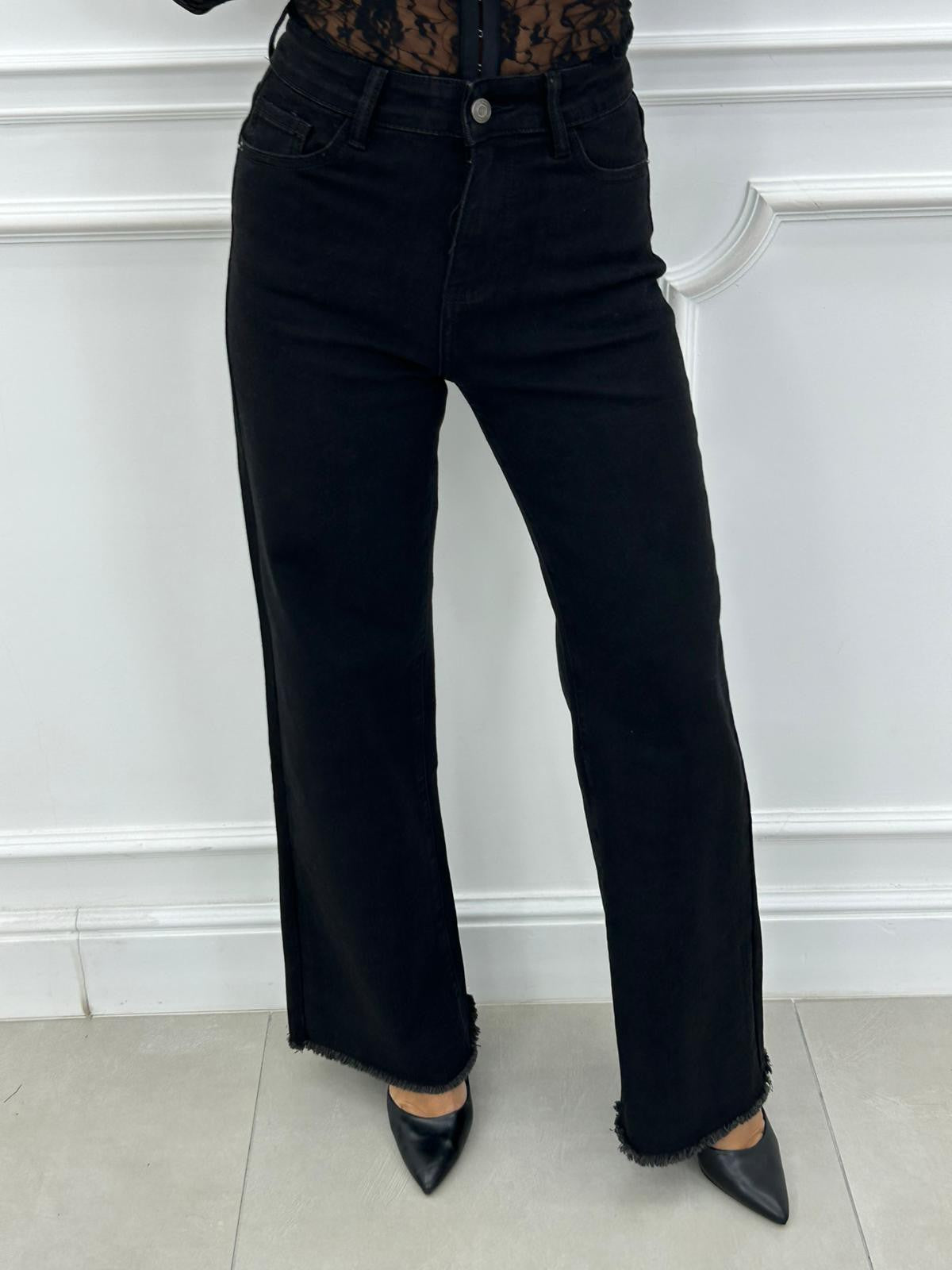 JEANS BLACK FLARED NEW AI26