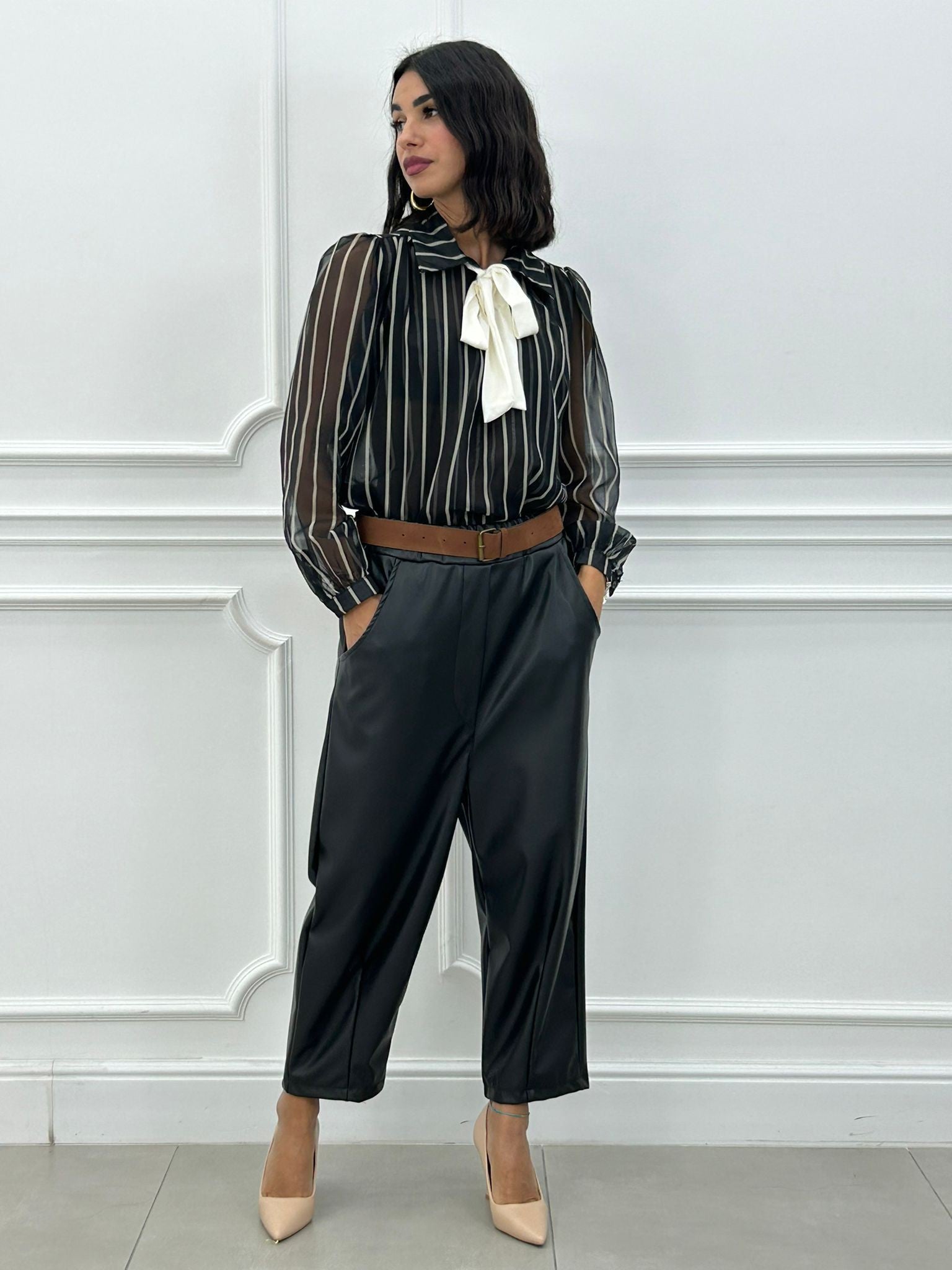 PANTALONE CROPPED IN ECOPELLE NEW AI26
