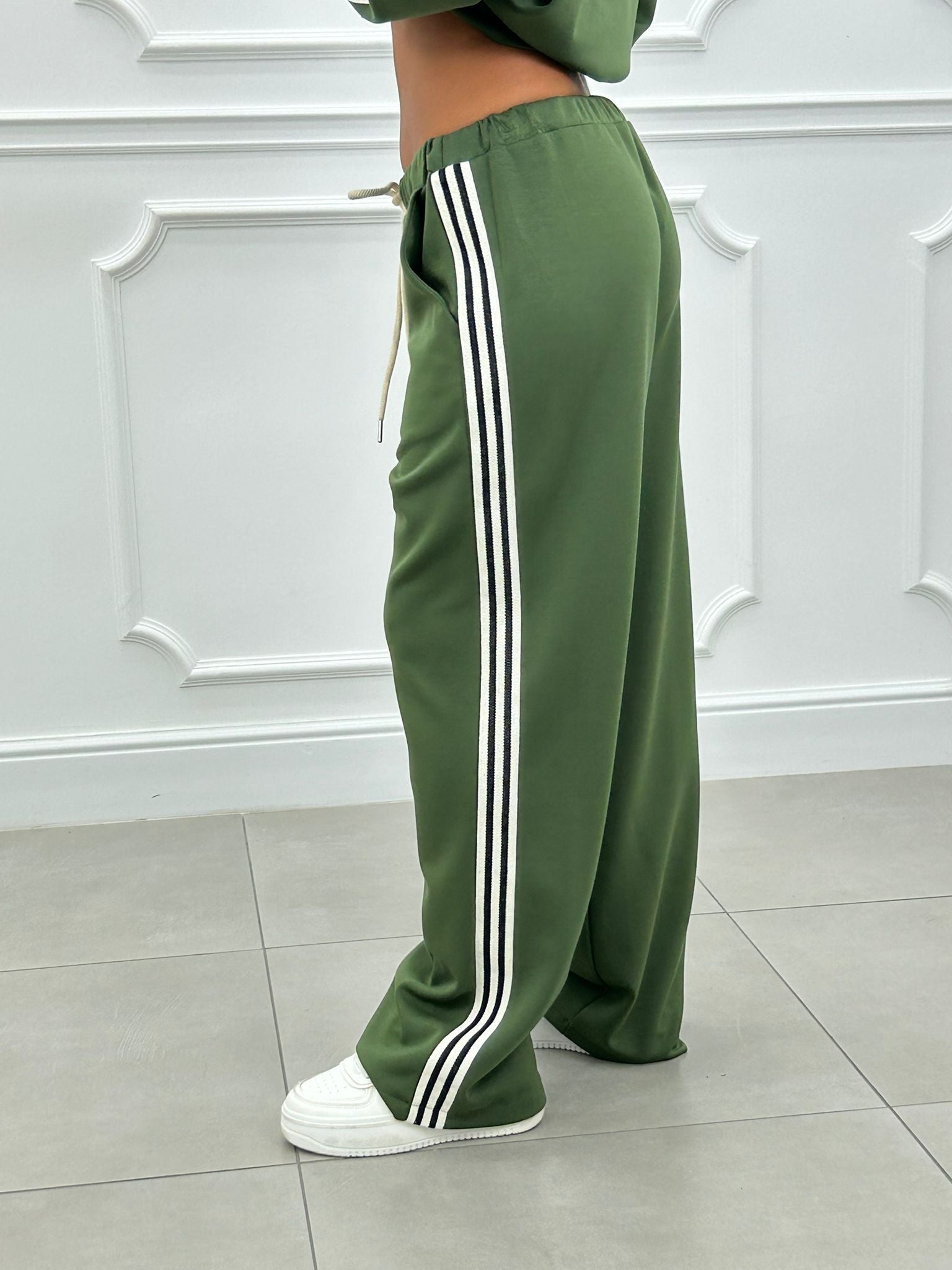 SET TUTA COOL FIT NEW AI26