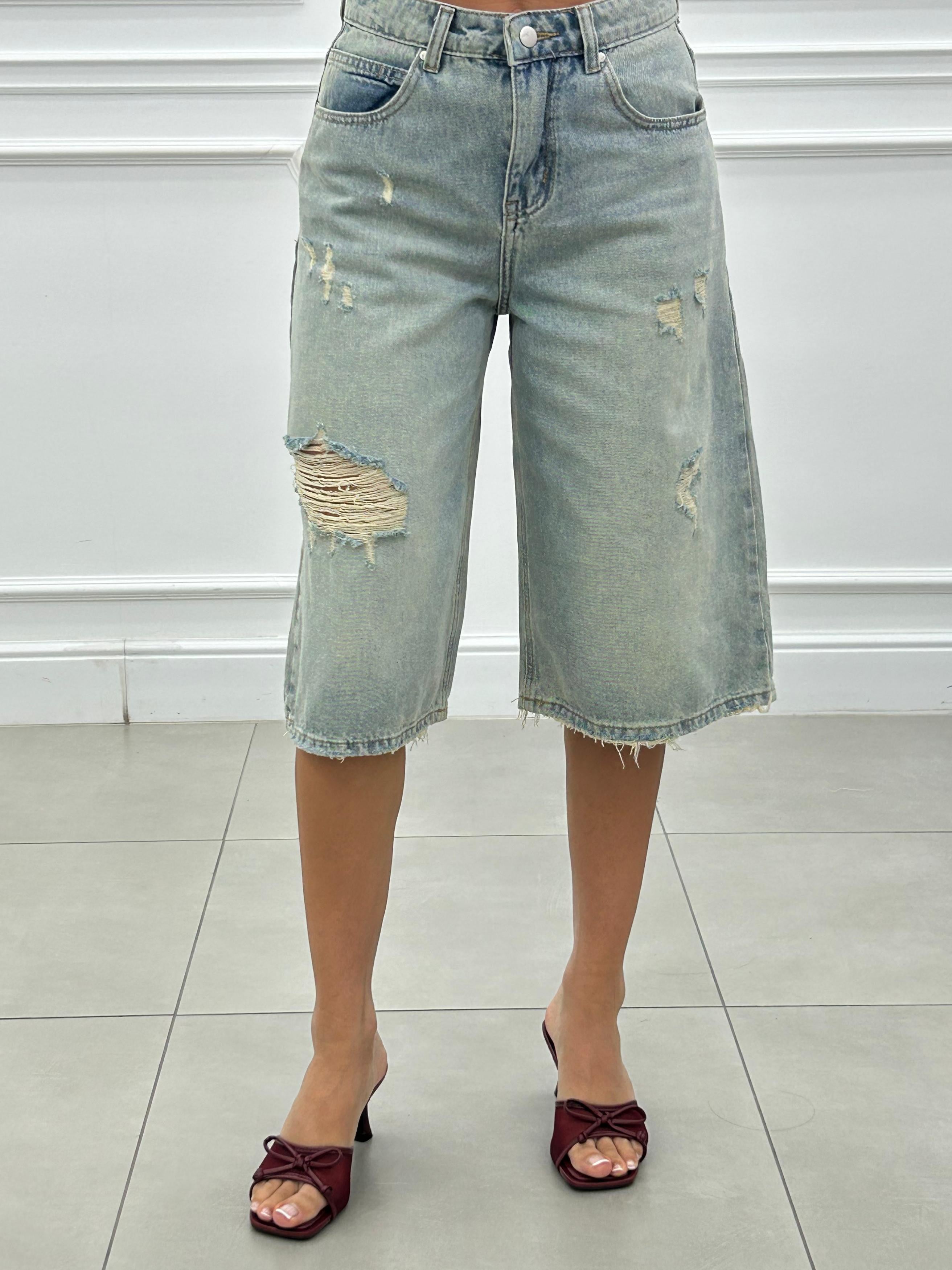 BERMUDA DISTRESSED NEW PE/26