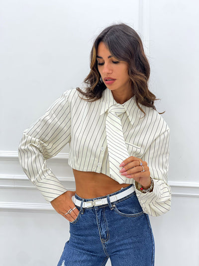 CAMICIA CROP GESSATA CON CRAVATTA