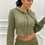 FELPA CROP CON ZIP E CAPPUCCIO