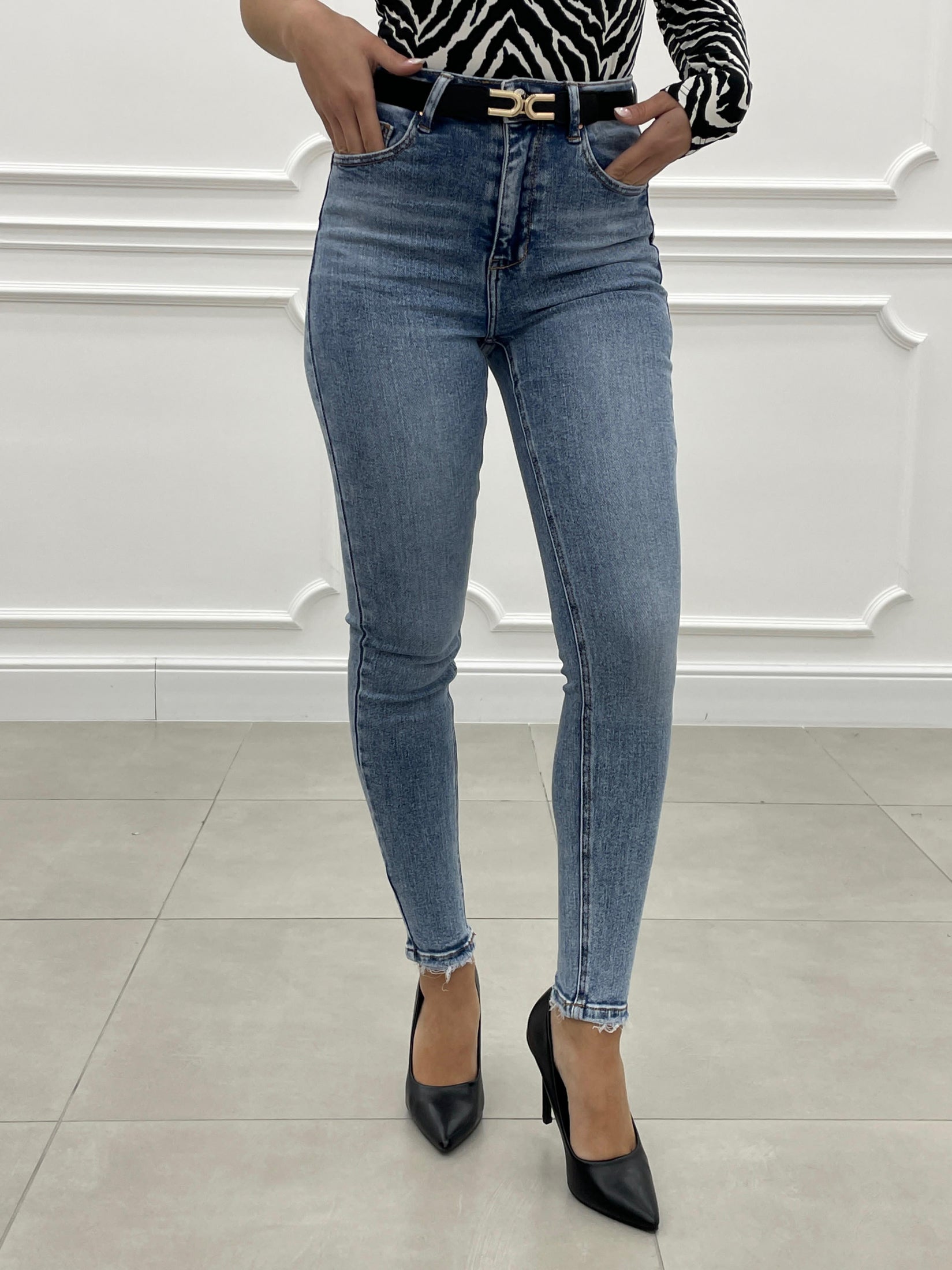 JEANS SKINNY PUSH UP NEW COLLECTION